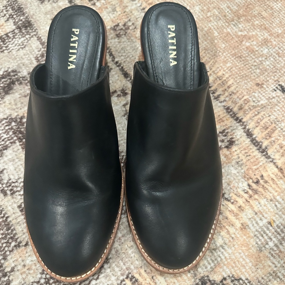 Handmade Patina Women's Mules
